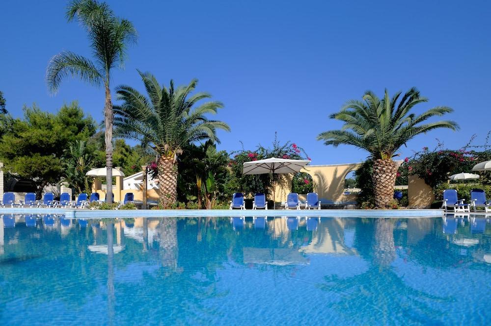 Hotel I Melograni Vieste Esterno foto