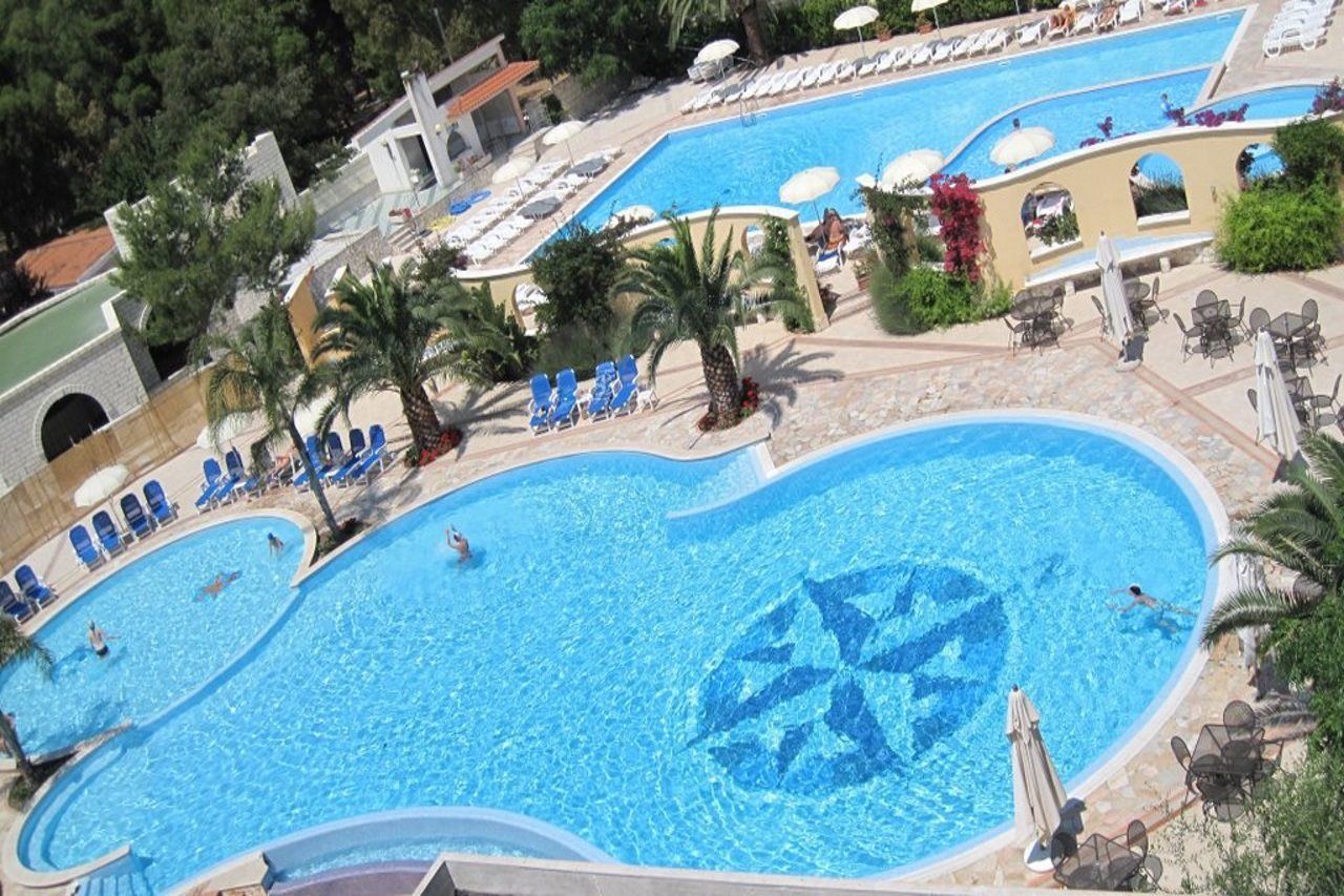 Hotel I Melograni Vieste Esterno foto